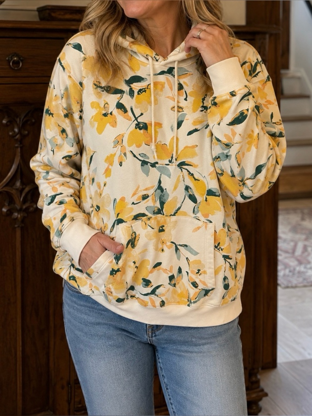 GAP Floral Print Hooded Pullover Sweater in Yellow